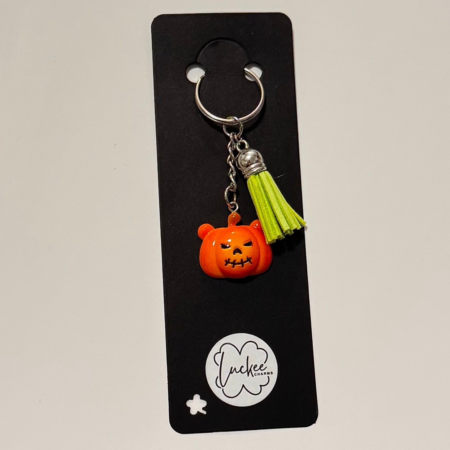 Pumpkin with green tassel